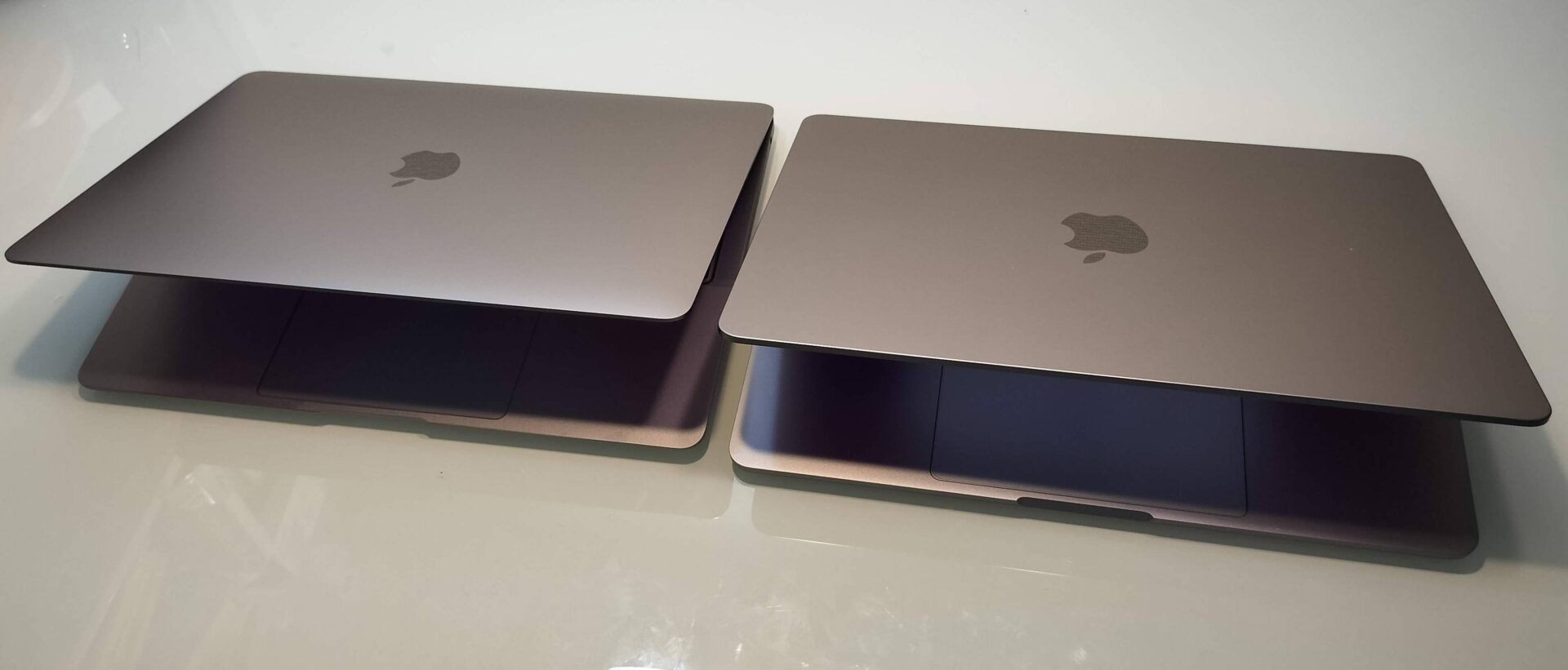 レビュー】Macbook Air M1/M2を両方買って比較してみた | Rankman.net